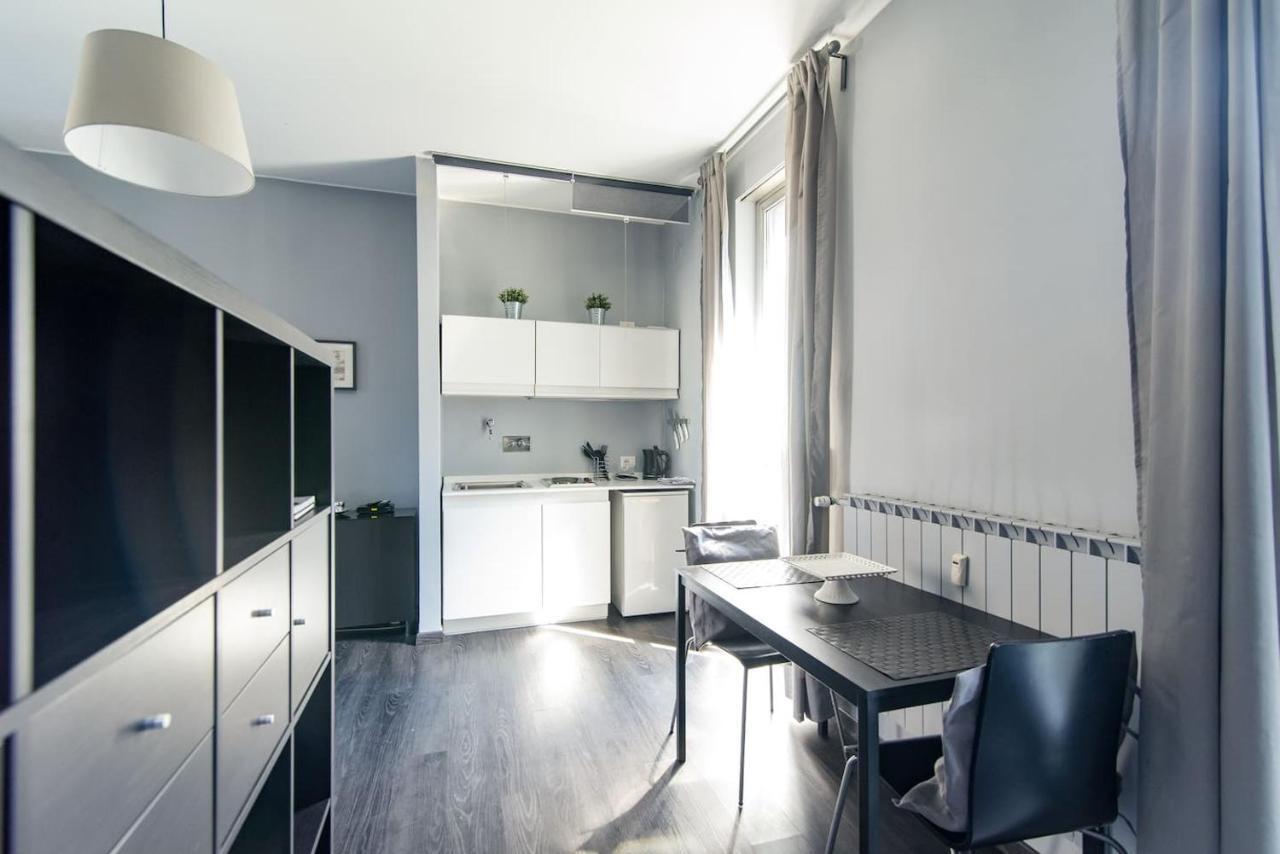 Appartement Via Mentana 32 - The House Of Travelers à Côme Extérieur photo