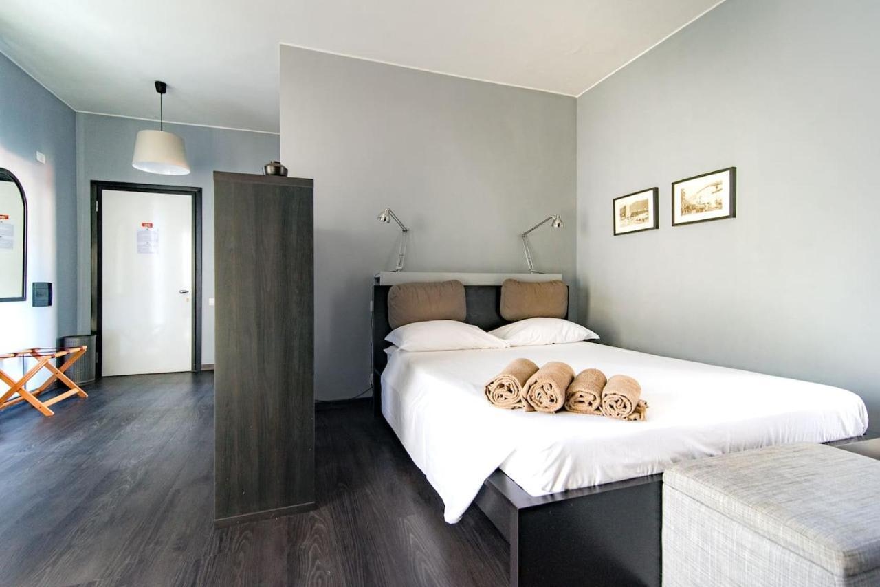 Appartement Via Mentana 32 - The House Of Travelers à Côme Extérieur photo