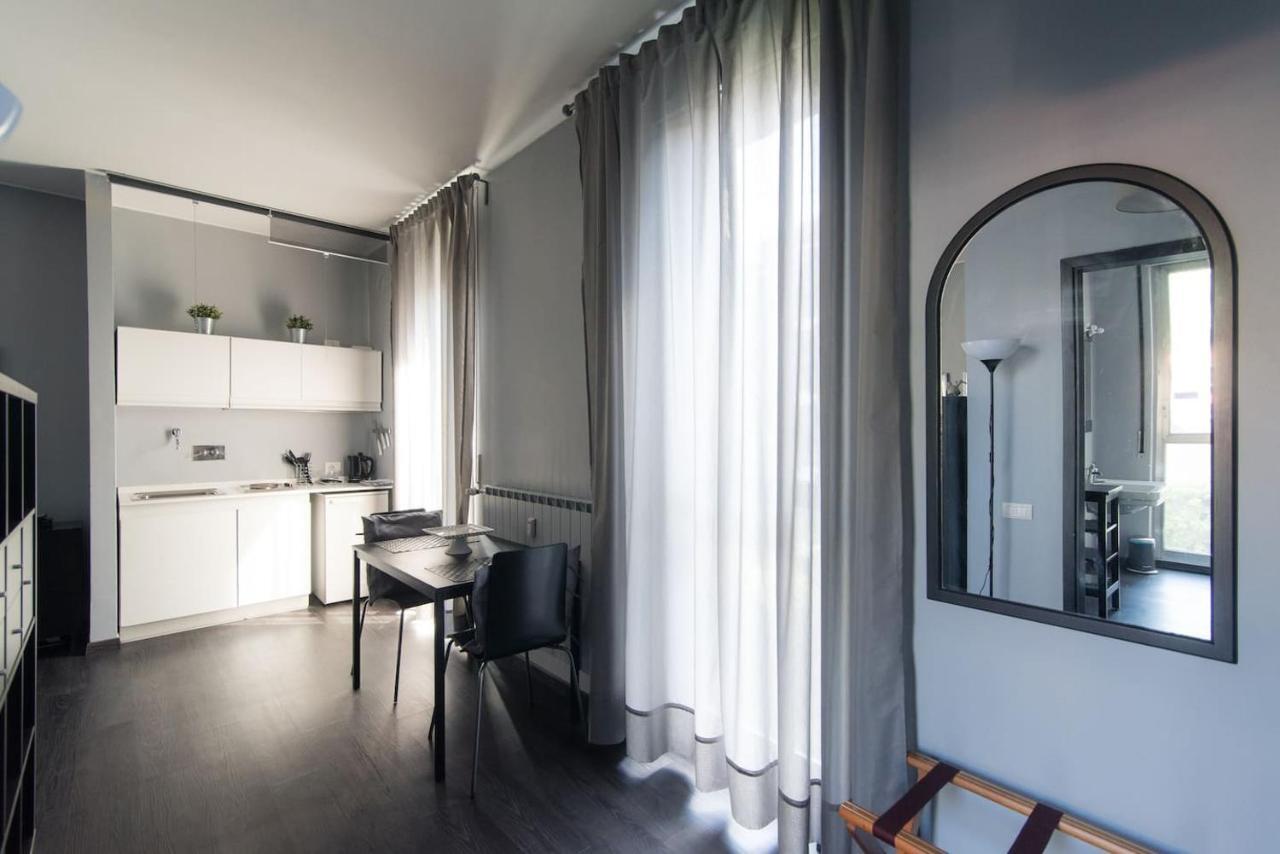 Appartement Via Mentana 32 - The House Of Travelers à Côme Extérieur photo